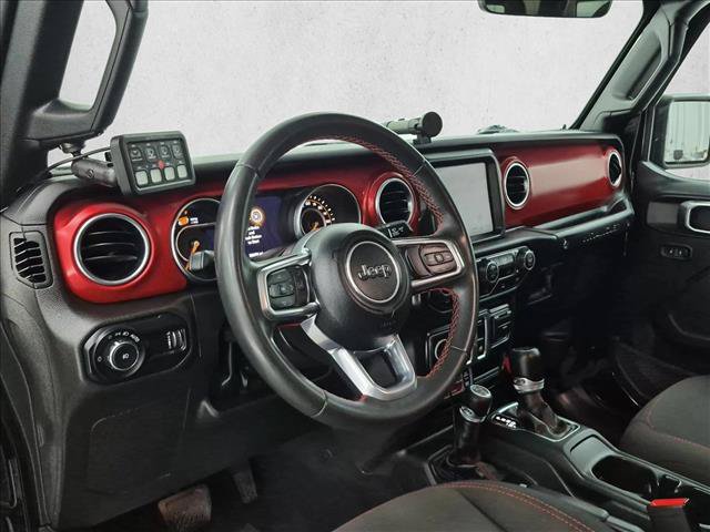 Used 2023 Jeep Wrangler Rubicon AWD/4WD image 10
