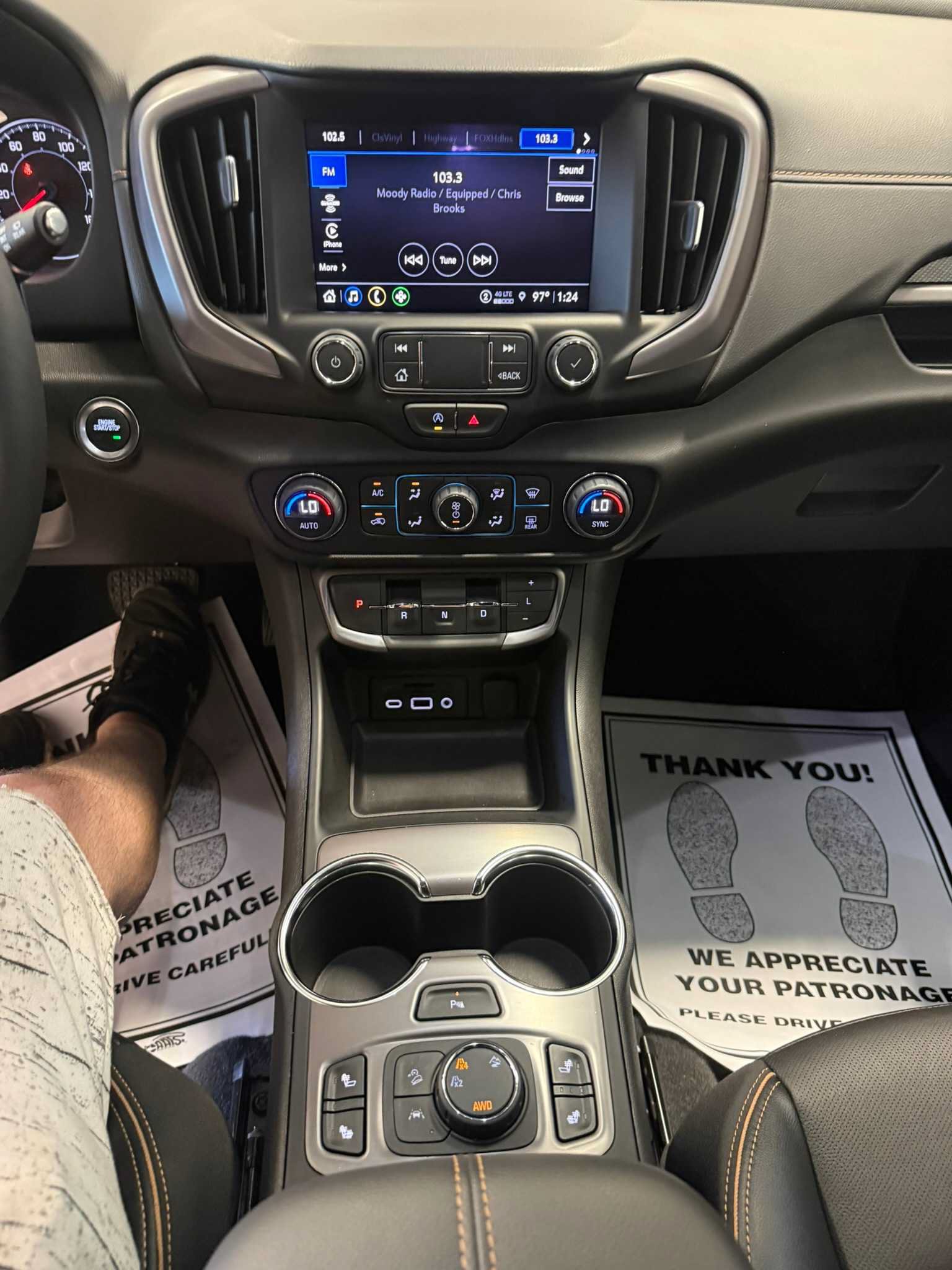 Used 2024 GMC Terrain AT4 w/ Tech Package AWD/4WD image 36