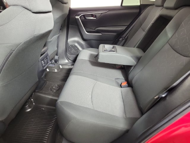 Used 2024 Toyota RAV4 XLE w/ Convenience Package FWD image 12