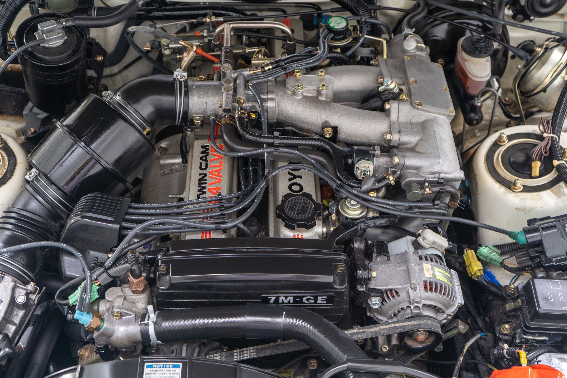 Used 1988 Toyota Supra RWD image 12