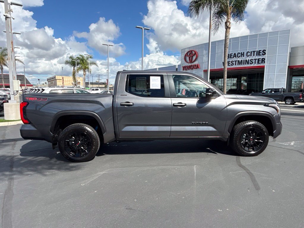 Used 2025 Toyota Tundra Limited w/ TRD Off-Road Package AWD/4WD image 13