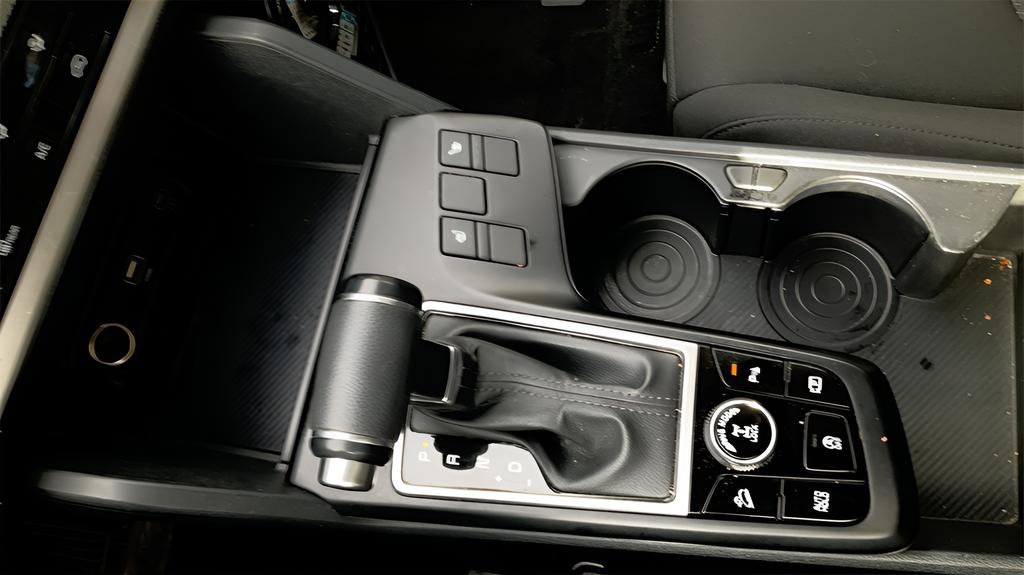 Used 2024 Kia Sportage LX image 24