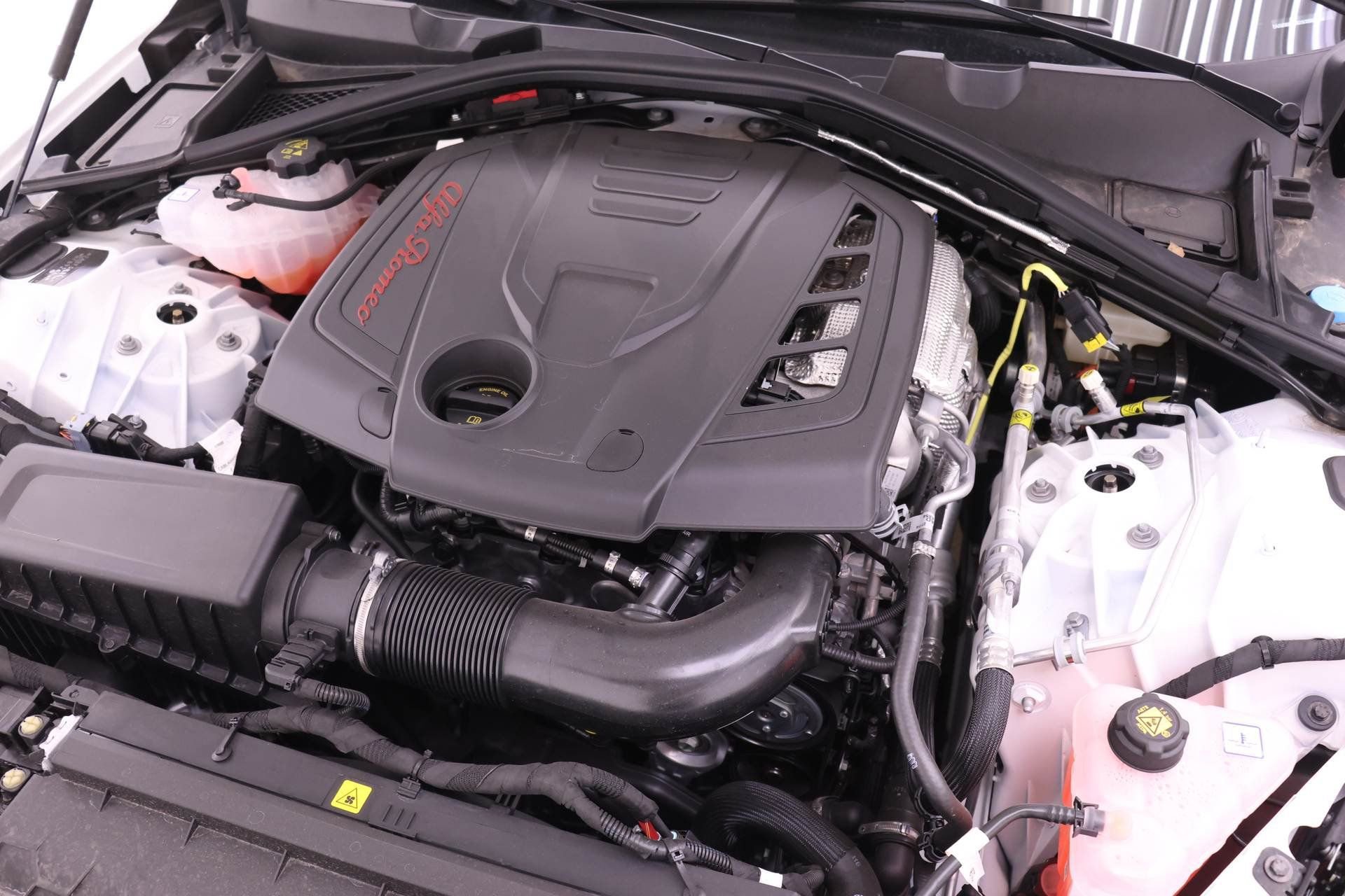 New 2025 Alfa Romeo Giulia AWD image 17