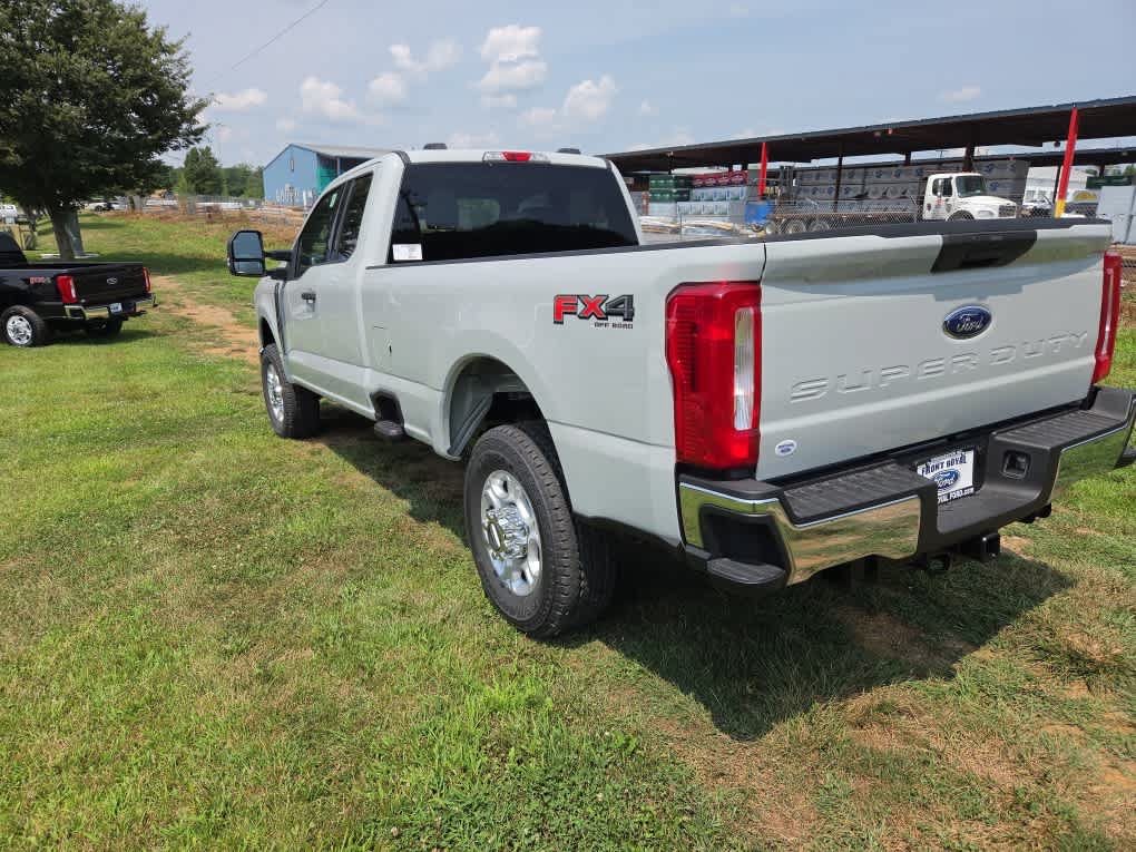 New 2026 Ford F350 XLT AWD/4WD image 5