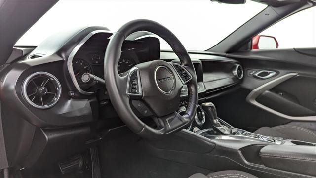 Used 2020 Chevrolet Camaro LT image 22
