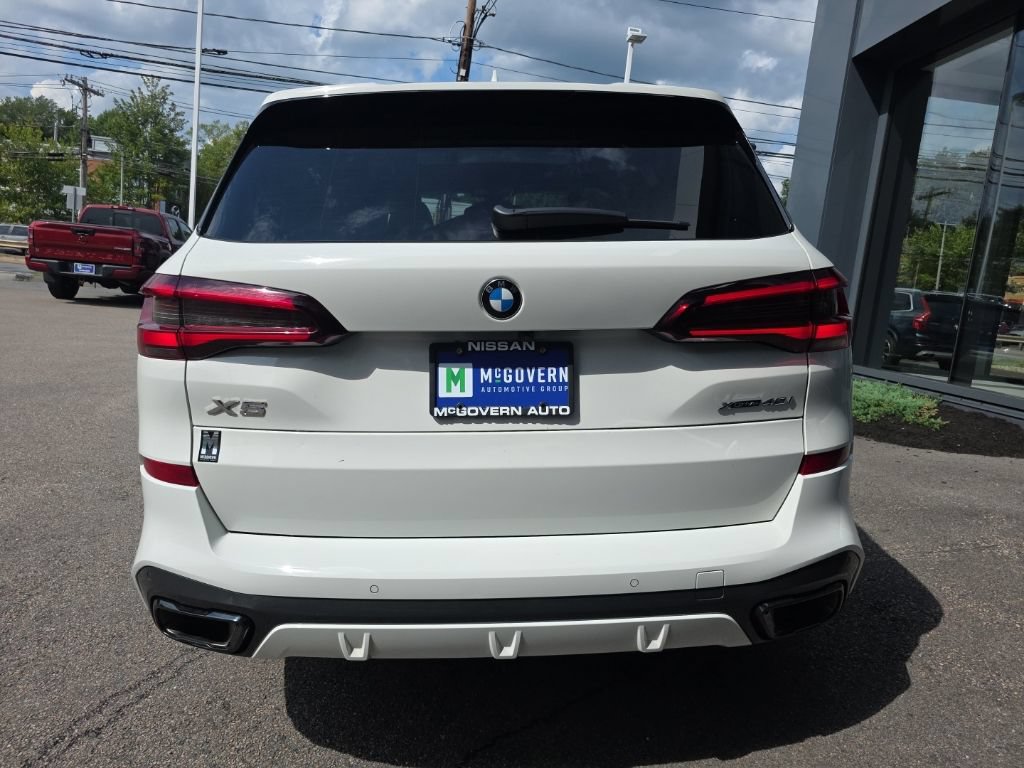 Used 2023 BMW X5 xDrive40i w/ M Sport Package AWD/4WD image 6