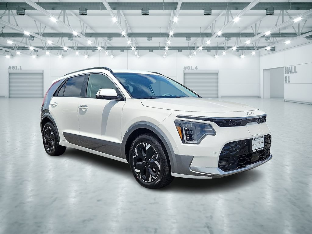 Certified 2025 Kia Niro Wave w/ Wave Preserve Package