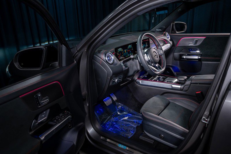 Certified 2023 Mercedes-Benz EQB 350 4MATIC SUV image 10