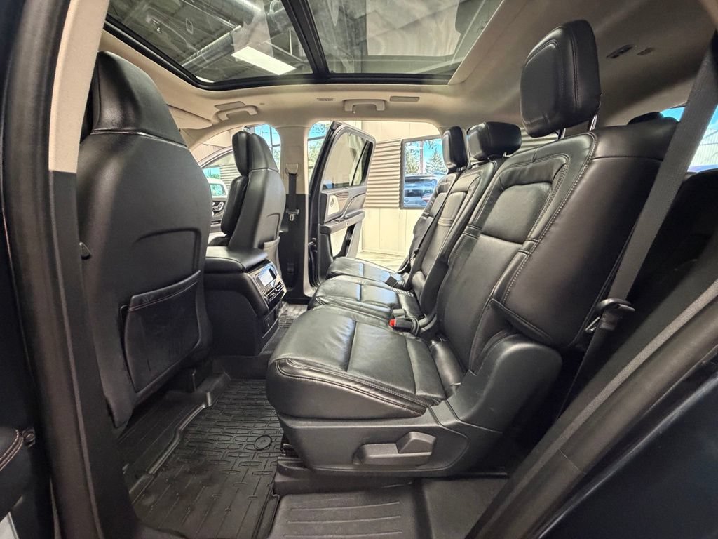 Used 2021 Lincoln Aviator Reserve w/ Equipment Group 202A AWD/4WD image 60