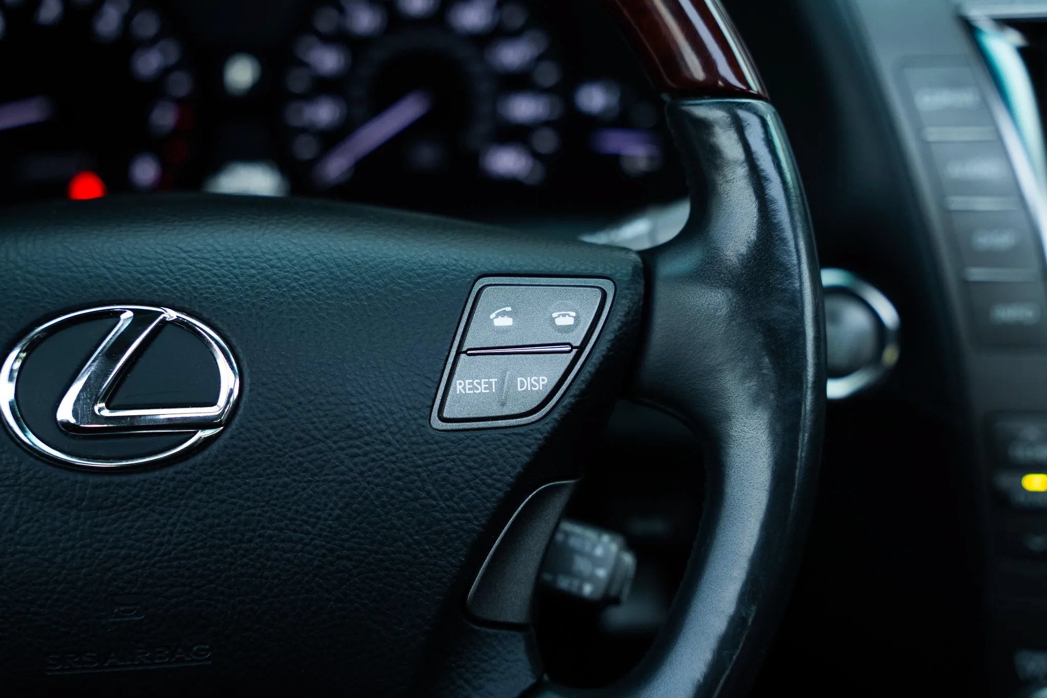 Used 2008 Lexus LS 460 RWD image 42