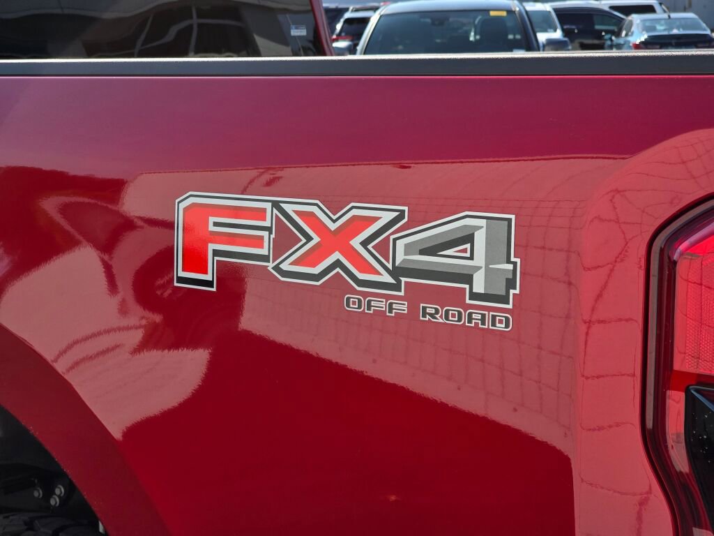 Used 2025 Ford F350 Platinum image 19