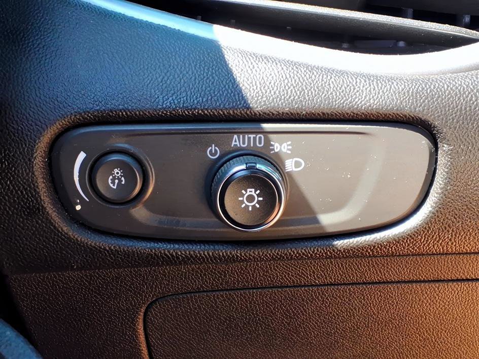 Used 2016 Chevrolet Malibu LS FWD image 19