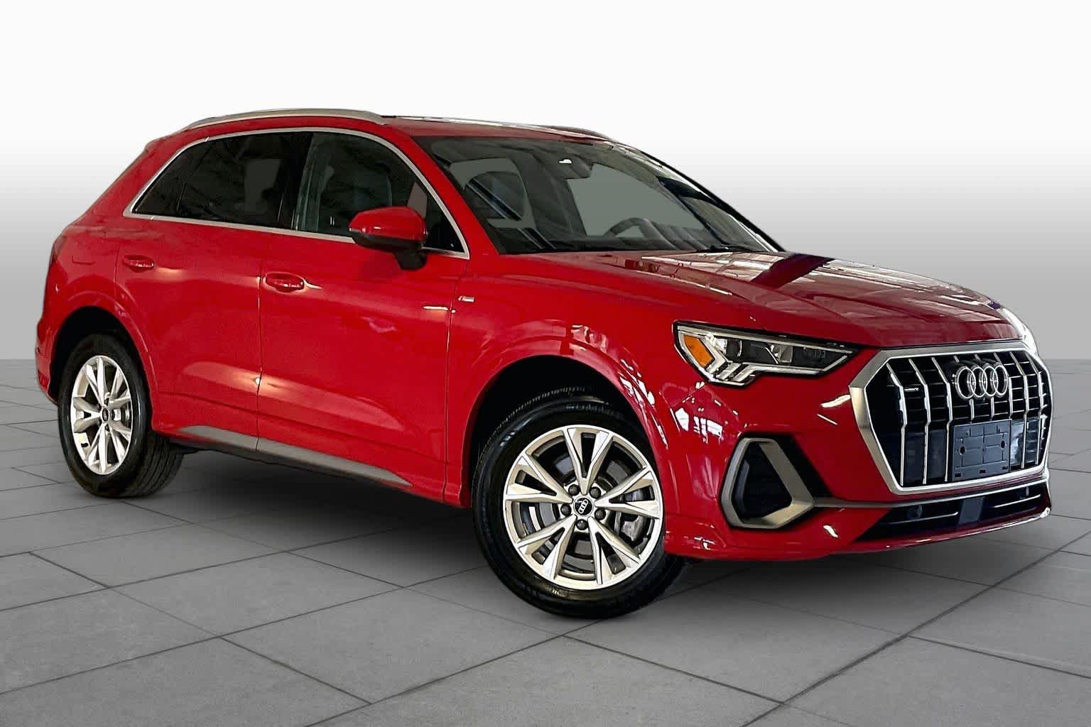 Used 2022 Audi Q3 2.0T Premium Plus AWD/4WD image 2