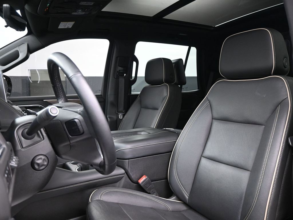 Used 2023 Chevrolet Tahoe Premier image 11