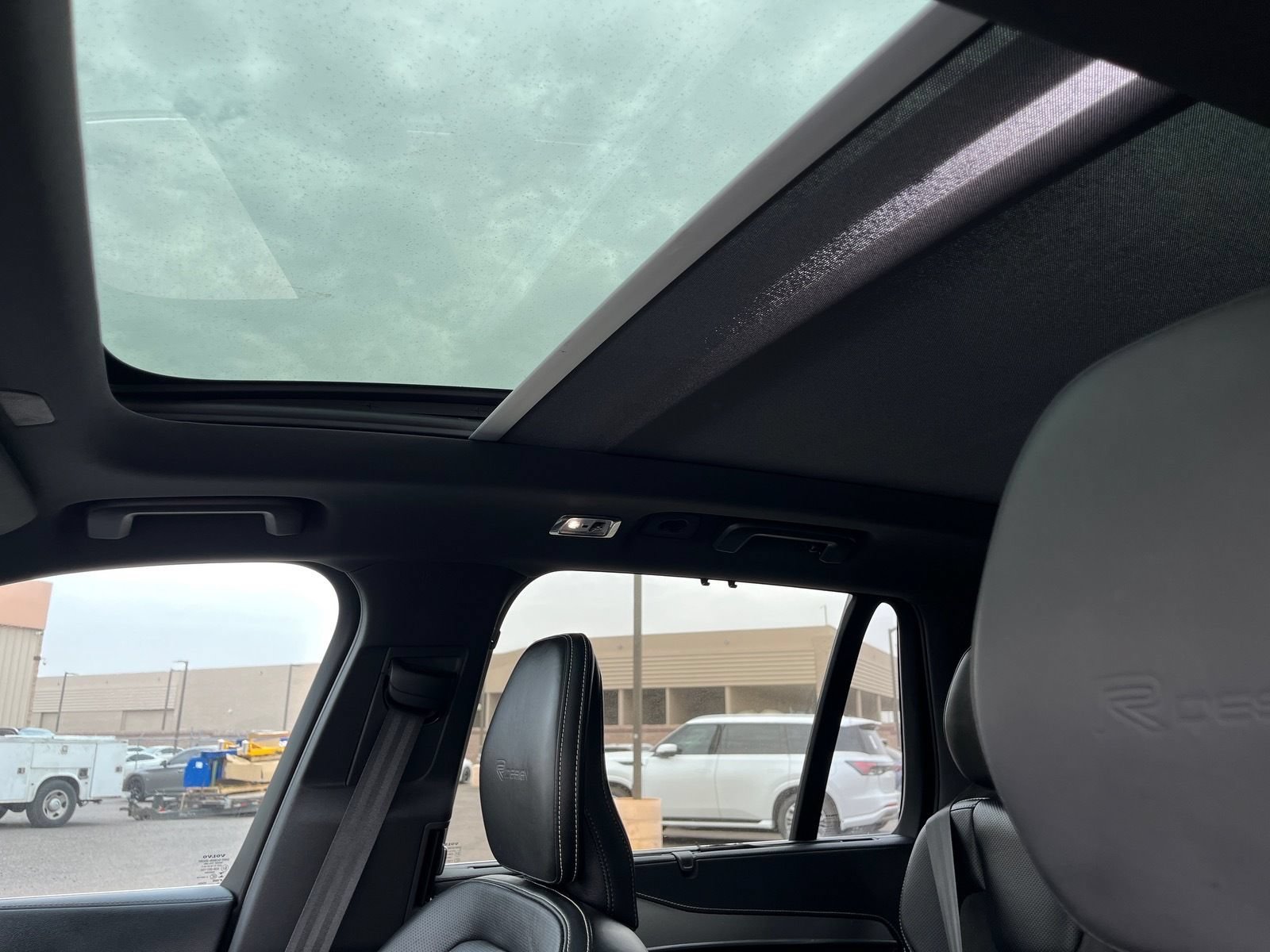 Used 2019 Volvo XC90 T6 R-Design w/ Advanced Package AWD/4WD image 28