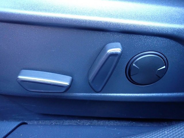 Certified 2023 Ford Mustang Mach-E GT image 24