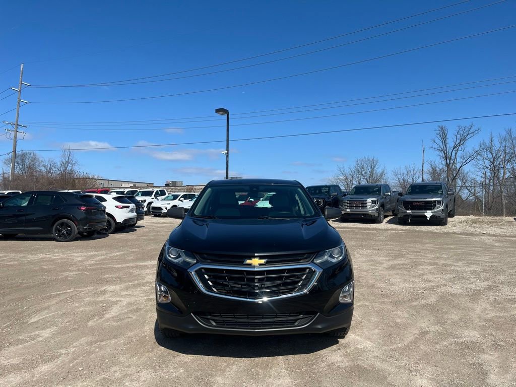Used 2020 Chevrolet Equinox LS image 3