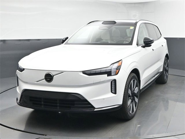 New 2025 Volvo EX90 Plus w/ Protection Package Premier image 3