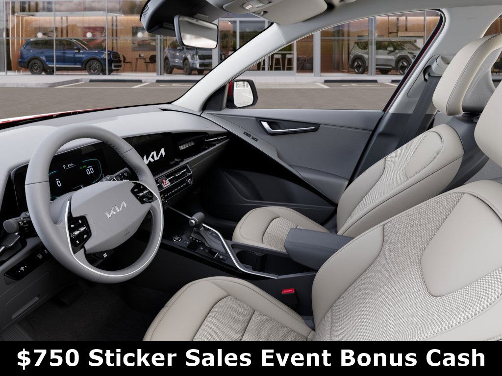 New 2025 Kia Niro EX image 18