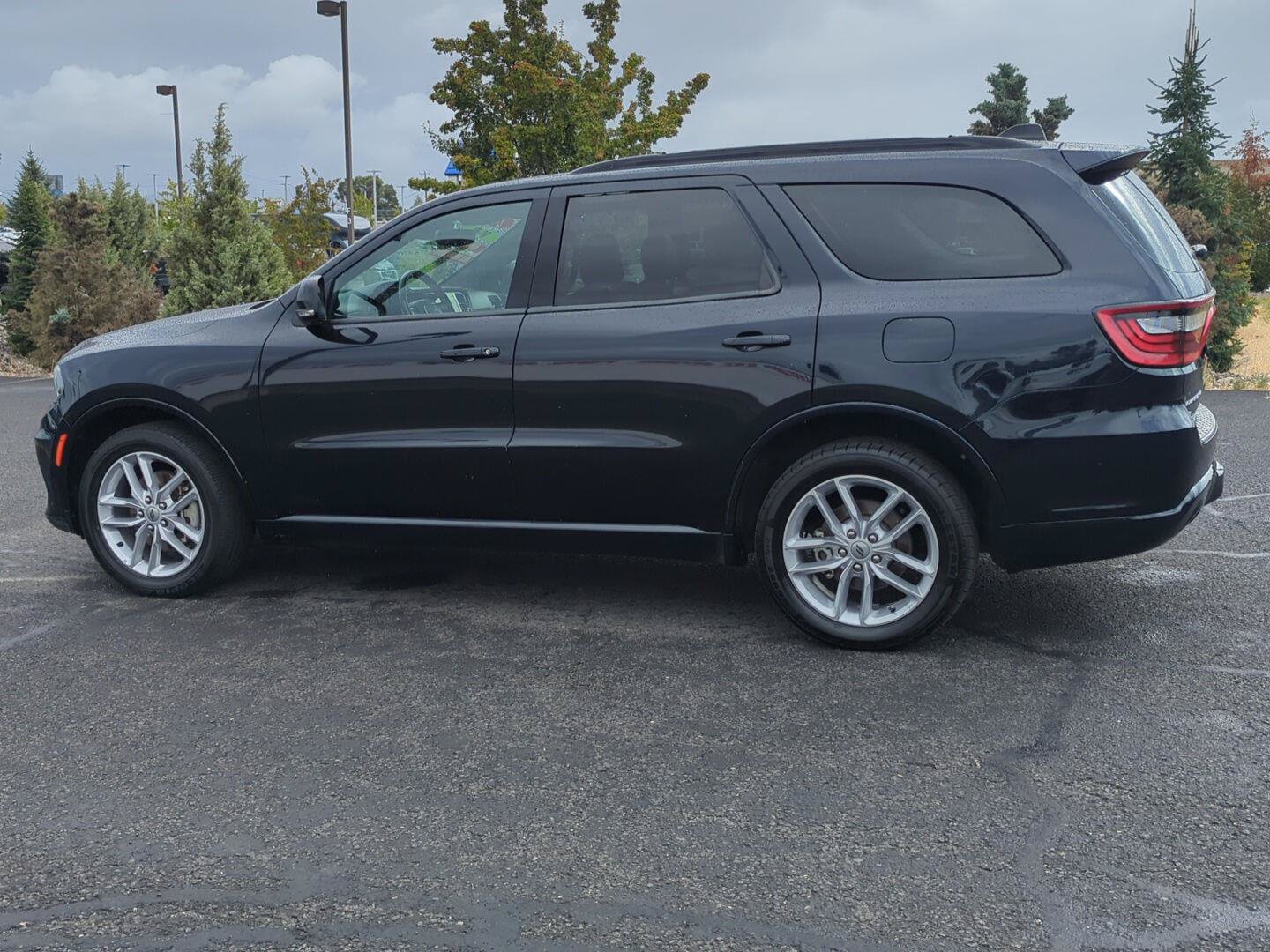 Used 2024 Dodge Durango GT AWD/4WD image 4