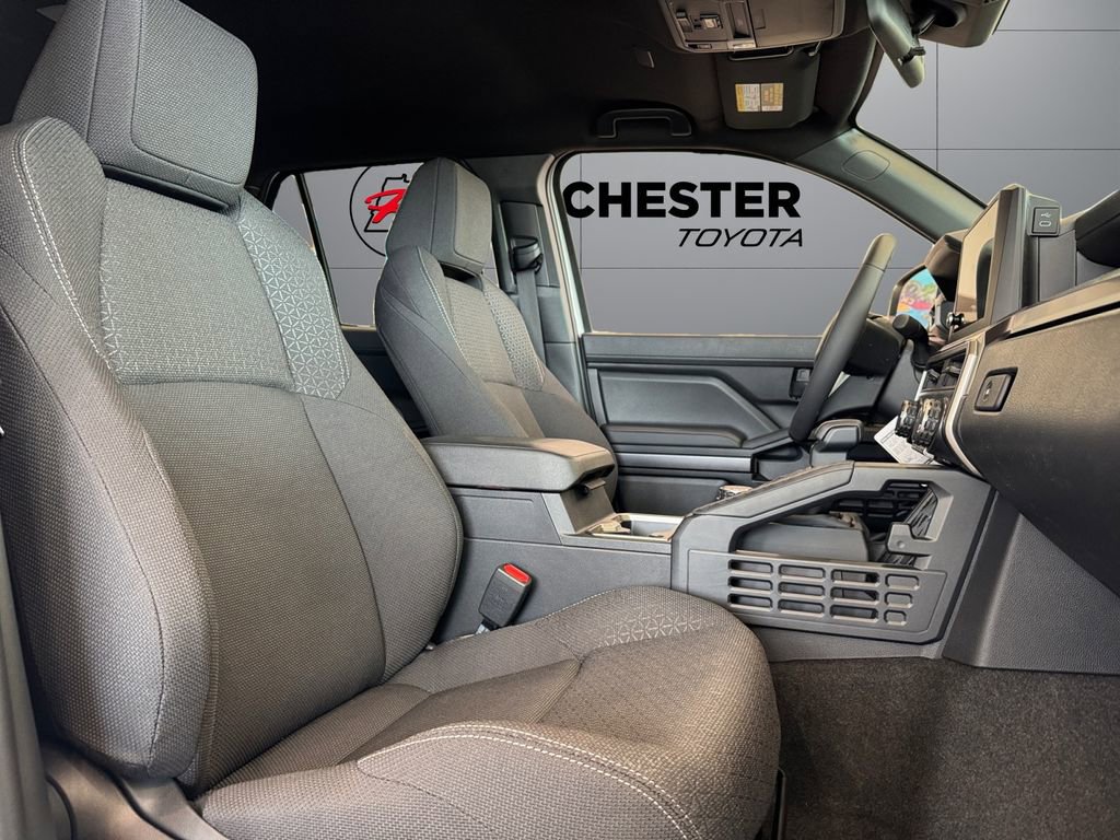 New 2026 Toyota 4Runner SR5 AWD/4WD image 17