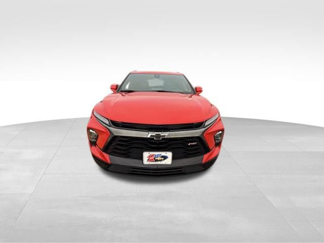 Used 2023 Chevrolet Blazer RS w/ Driver Confidence II Package video 2