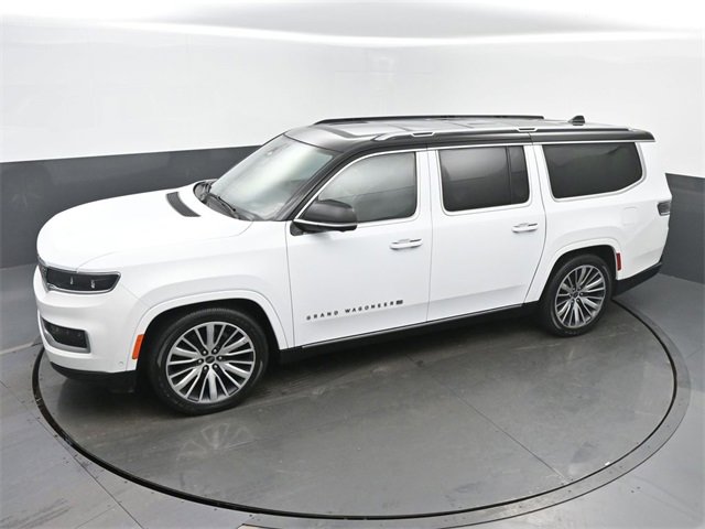 Used 2024 Jeep Grand Wagoneer L Series III image 41