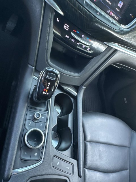 Used 2020 Cadillac XT6 Premium Luxury FWD image 24
