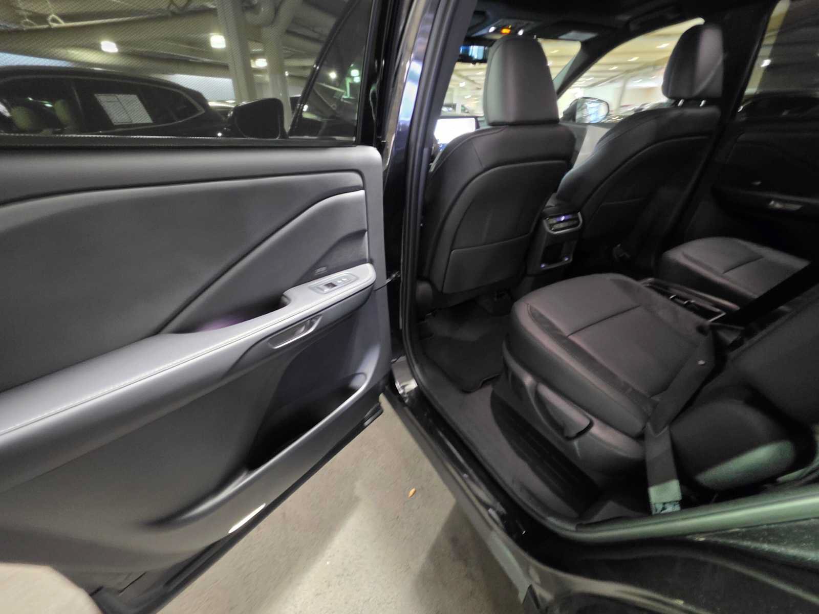 Used 2026 Lexus TX 350 AWD w/ Technology Package image 19