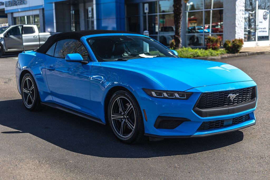Used 2024 Ford Mustang Premium image 8