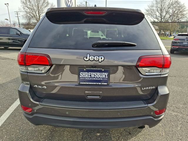 Used 2021 Jeep Grand Cherokee Laredo AWD/4WD image 5