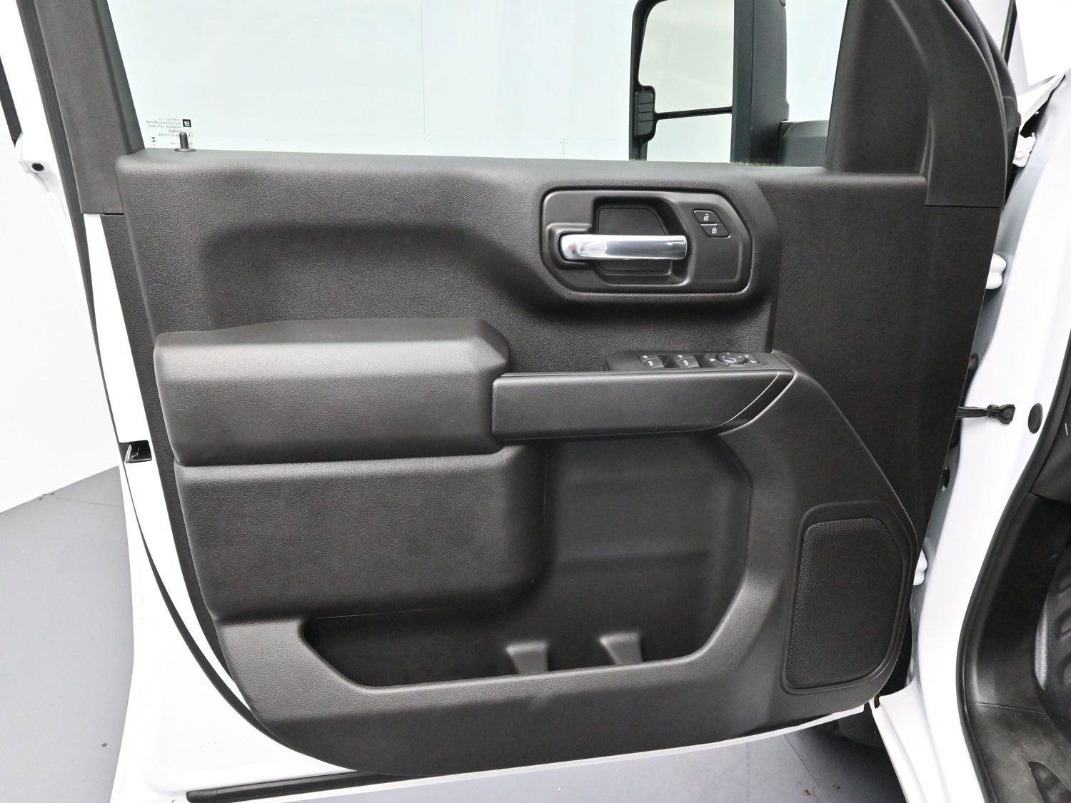 Used 2025 Chevrolet Silverado 2500 W/T w/ WT Convenience Package image 32