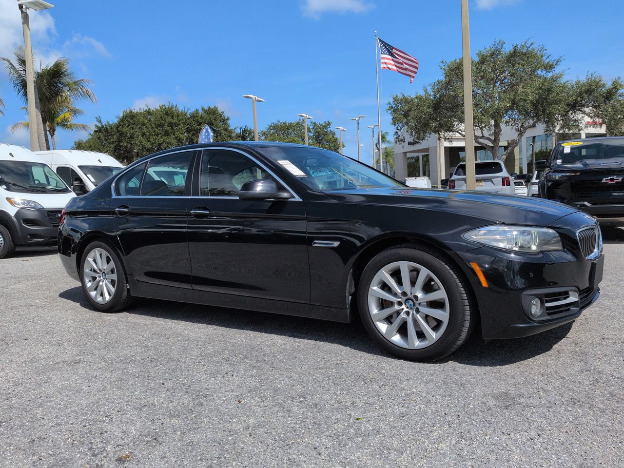 Used 2016 BMW 535i xDrive Sedan AWD/4WD image 2