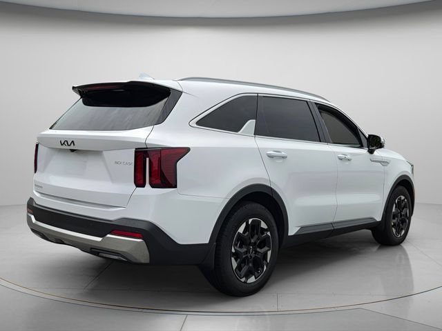 Used 2026 Kia Sorento S w/ S Panoramic Sunroof Package FWD image 7