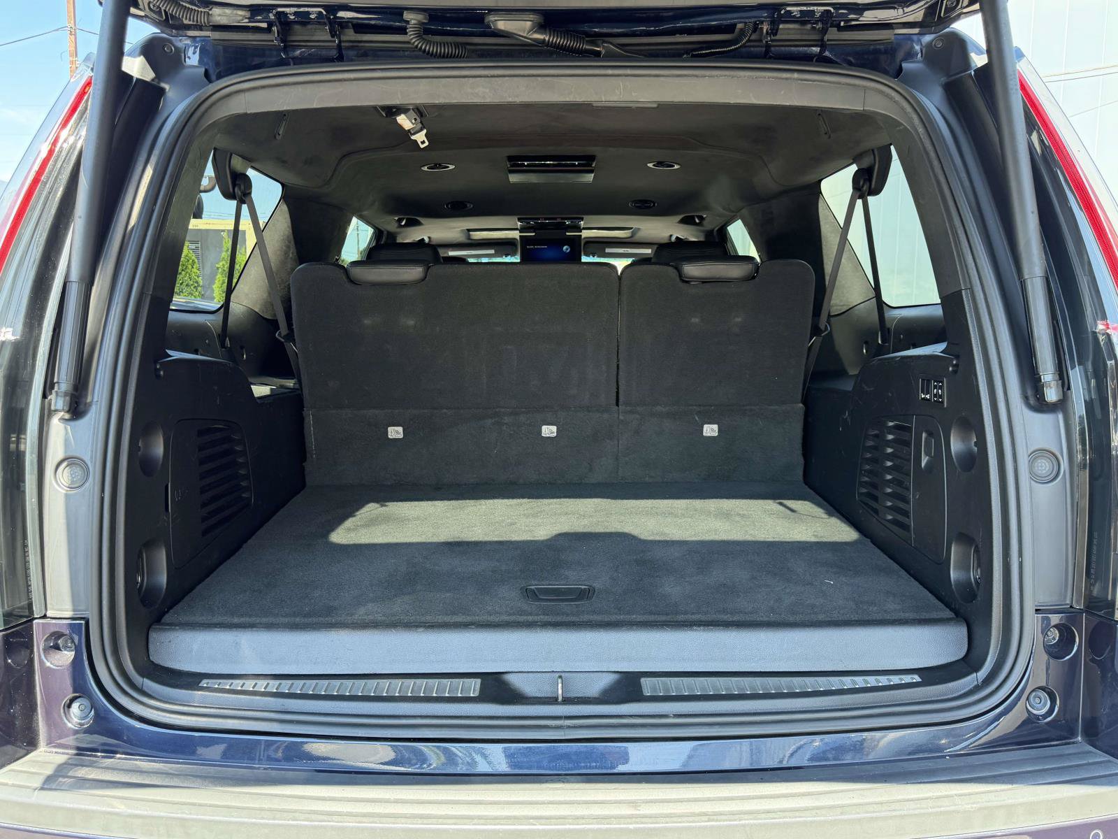 Certified 2020 Cadillac Escalade ESV Platinum AWD/4WD image 6