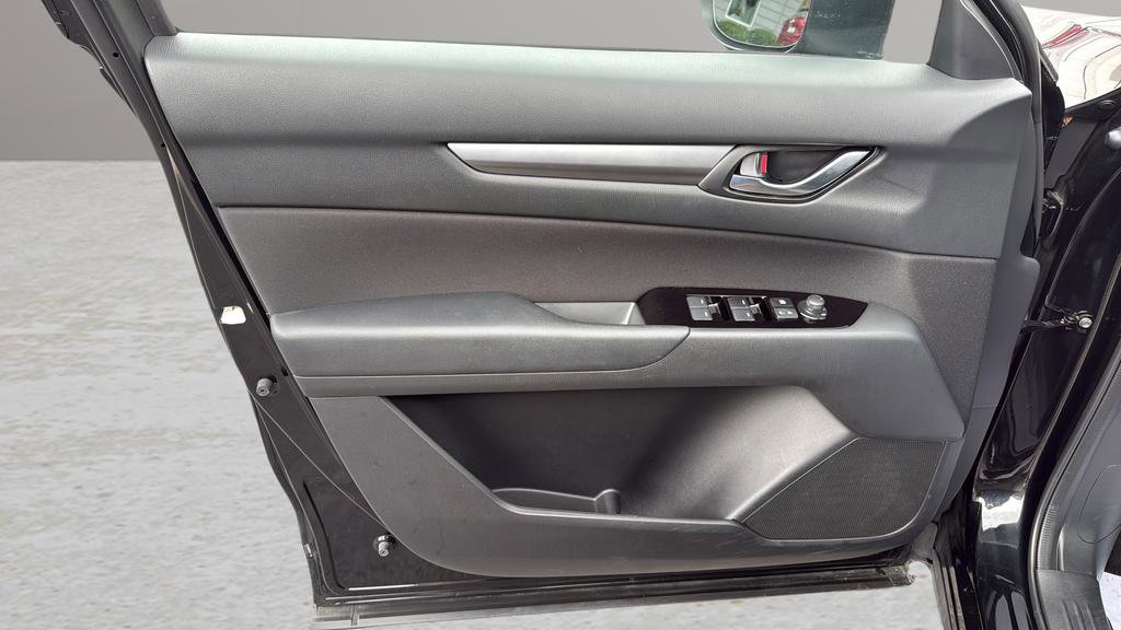 Certified 2023 MAZDA CX-5 AWD 2.5 S image 10