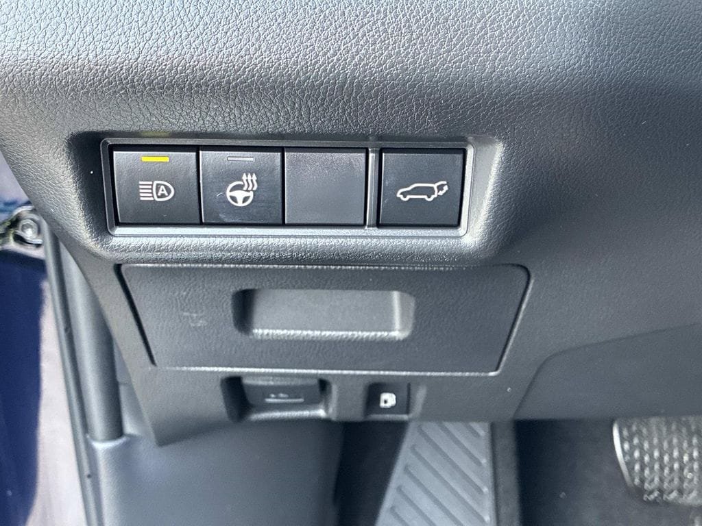 Used 2024 Toyota Grand Highlander AWD image 25