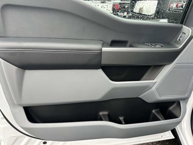 New 2026 Ford F350 XLT image 19