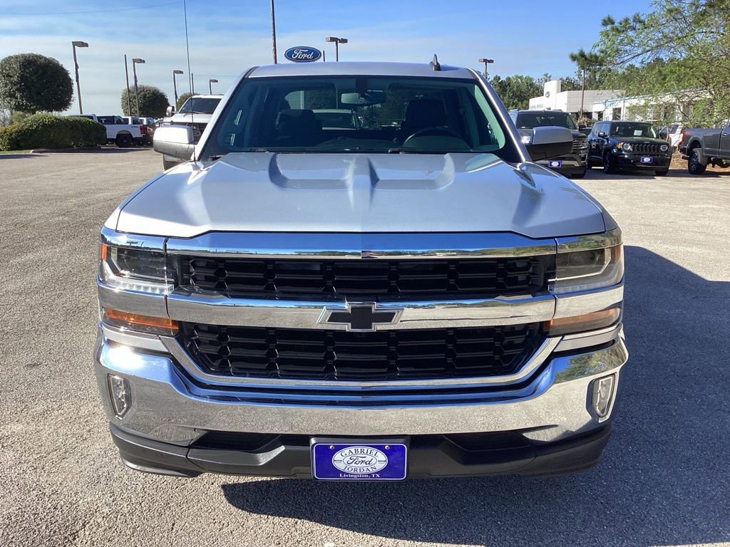 Used 2017 Chevrolet Silverado 1500 LT w/ LT Convenience Package image 2