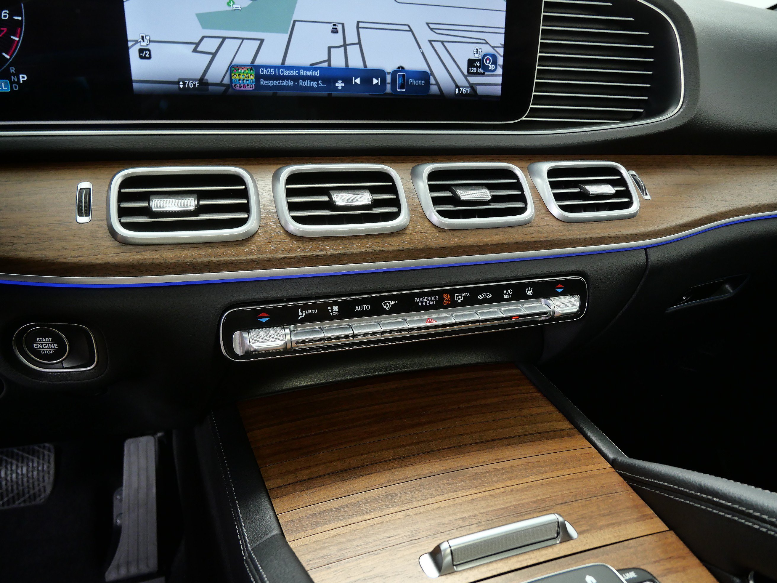 Certified 2026 Mercedes-Benz GLE 450e 4MATIC image 21