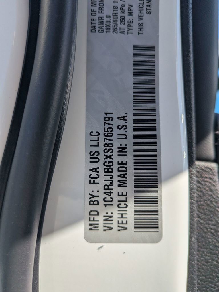 New 2025 Jeep Grand Cherokee L Limited image 35