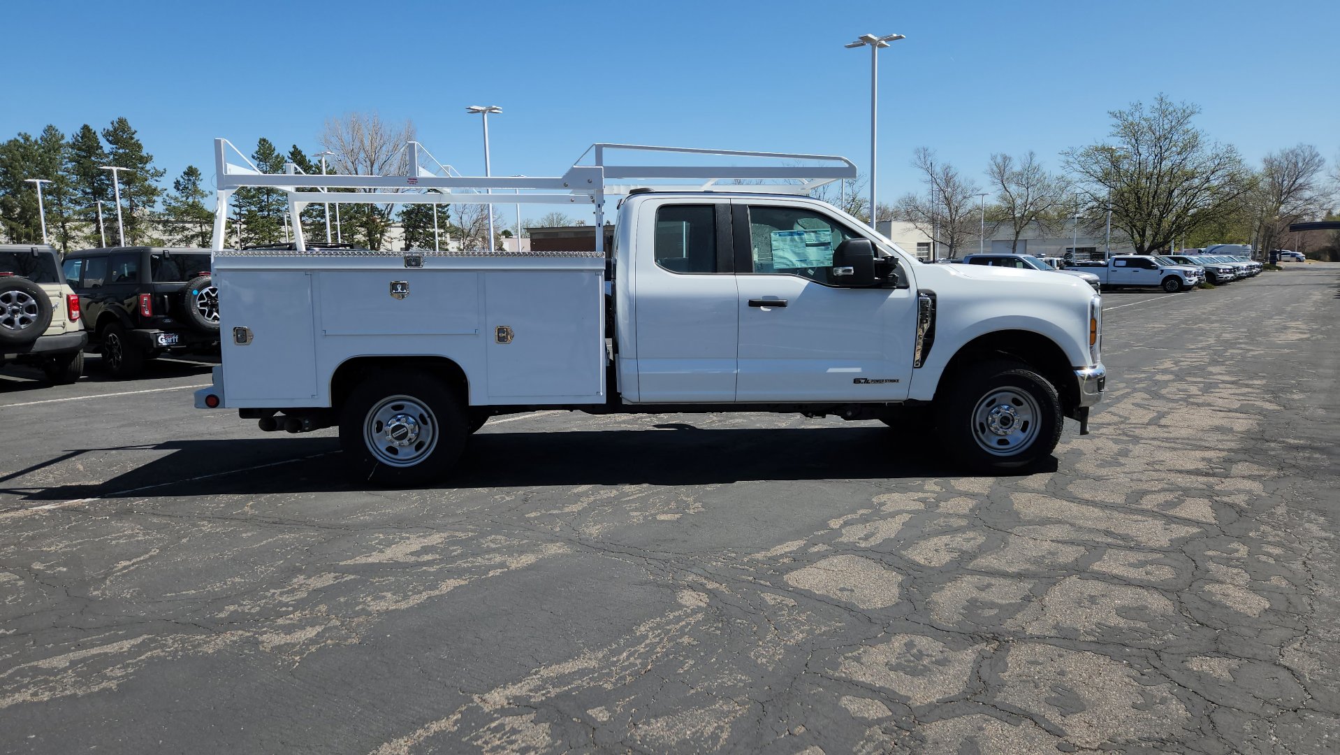 New 2025 Ford F350 XL w/ XL Chrome Package AWD/4WD image 18