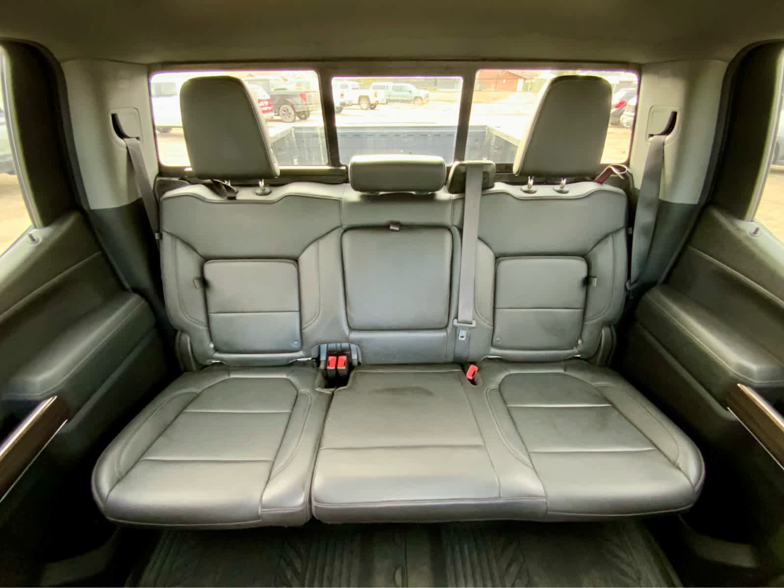 Used 2020 Chevrolet Silverado 1500 LT Trail Boss image 33