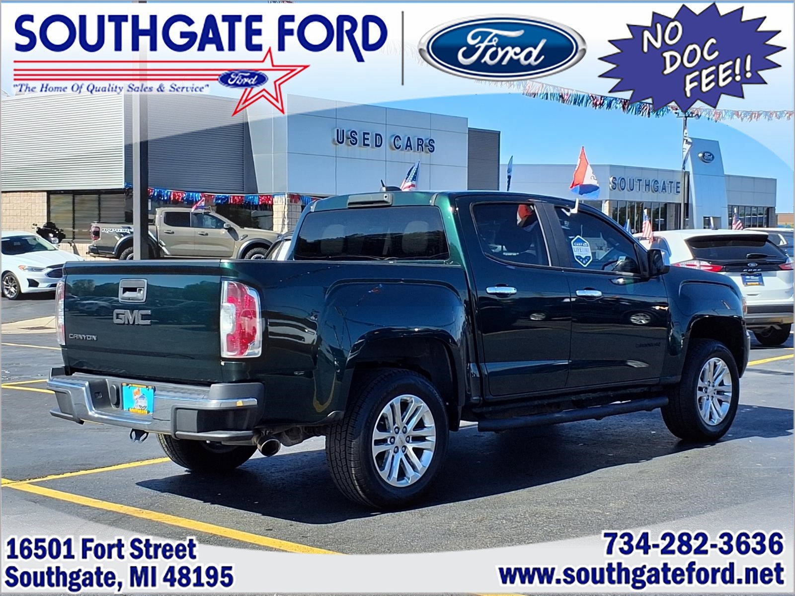 Used 2016 GMC Canyon 2WD Crew Cab w/ Convenience Package image 2