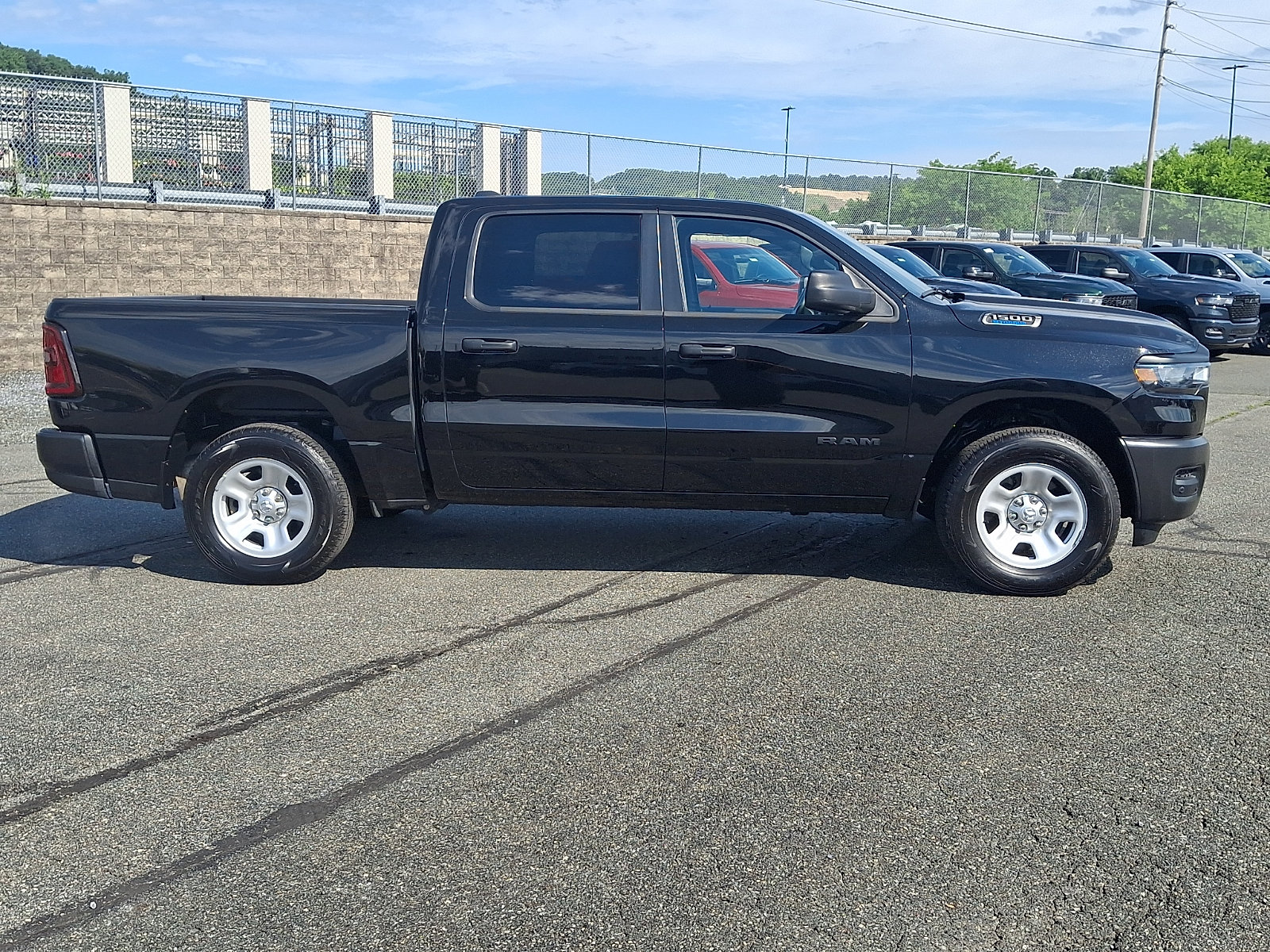 Used 2025 RAM 1500 Tradesman AWD/4WD image 7