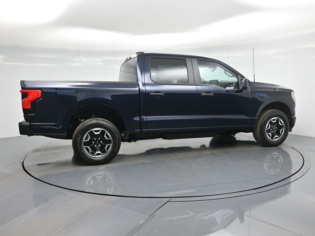 New 2024 Ford F150 Lightning Pro image 25