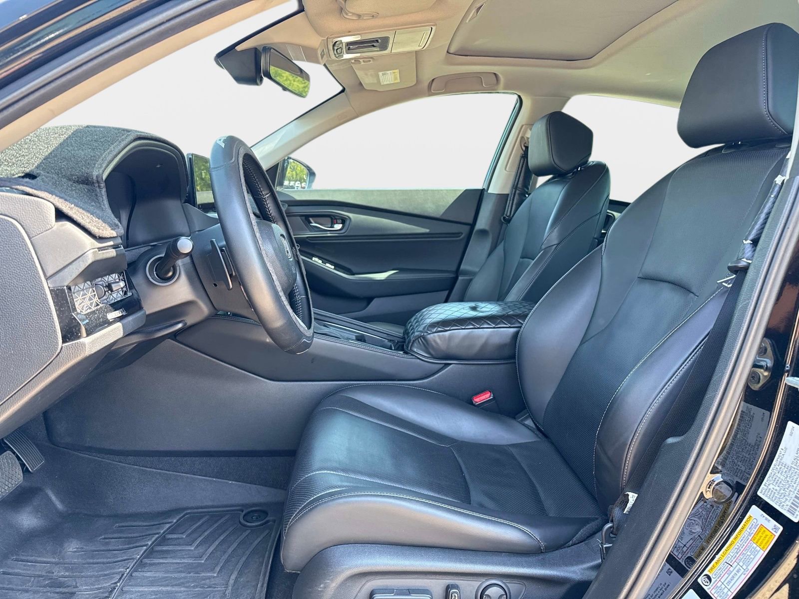 Used 2024 Honda Accord Touring image 18