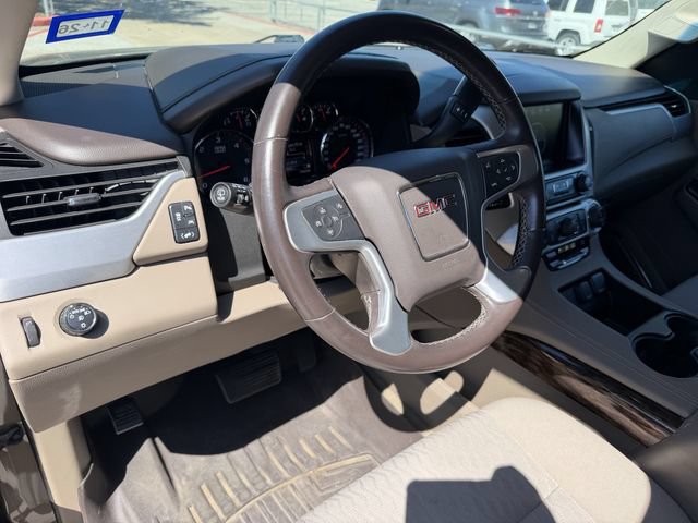 Used 2016 GMC Yukon XL SLE w/ Convenience Package RWD image 18