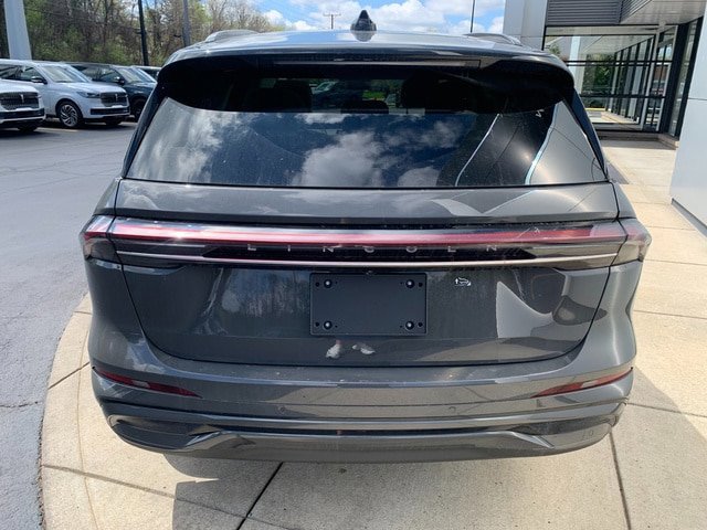 New 2026 Lincoln Nautilus Black Label w/ Jet Appearance Package AWD/4WD image 11