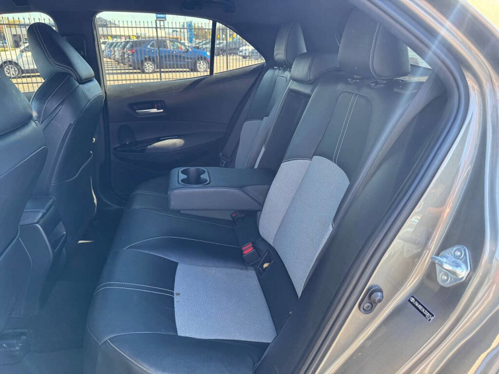 Used 2019 Toyota Corolla XSE image 6